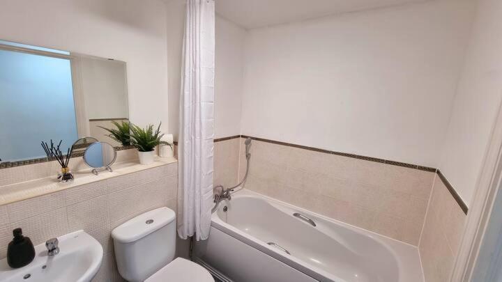 Apartmán No 62 Fivedom - Charming & Cosy Southampton Exteriér fotografie